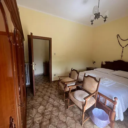 Da Elio E Renata Landhuis Calvi dellʼ Umbria